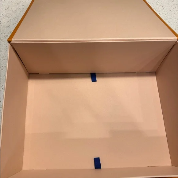 Louis Vuitton Medium Size Empty Box 14x10x5  - Box Only - Picture 8 of 12